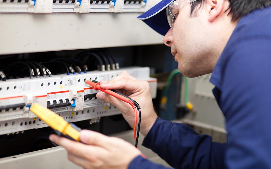 travail électricien Paris 19